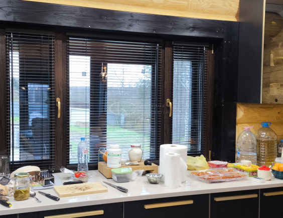 Горизонтальные алюминиевые жалюзи