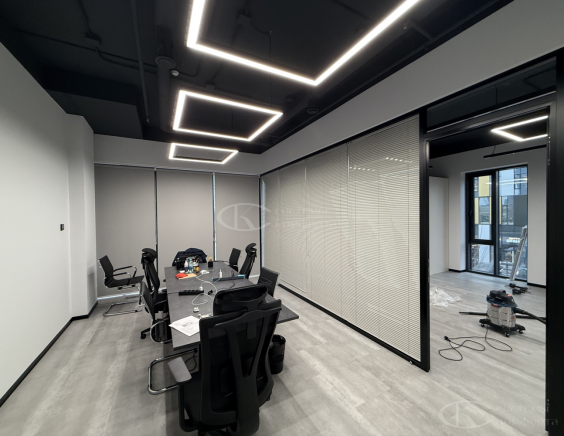 Горизонтальные алюминиевые жалюзи